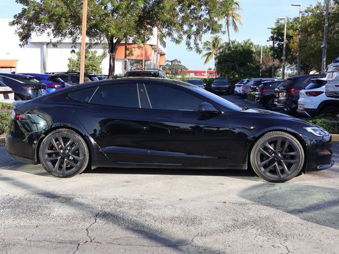 Used 2023 Tesla Model S Plaid image 21