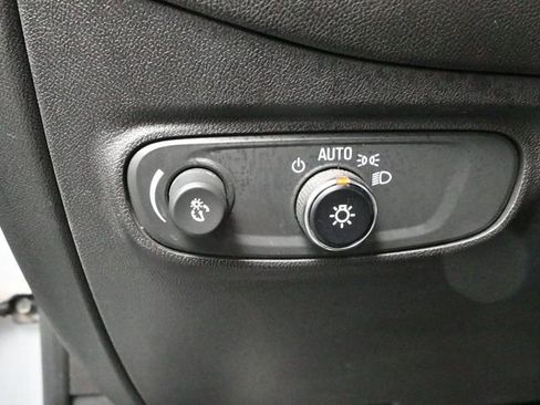 Used 2022 Chevrolet Equinox LT AWD/4WD image 15
