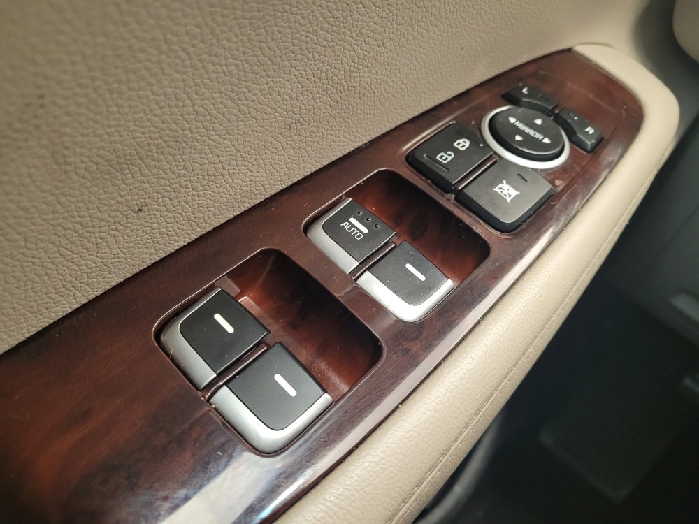 Used 2018 Kia Sorento FWD image 27