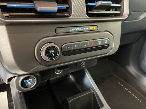 New 2025 Ford Maverick Lobo image 7