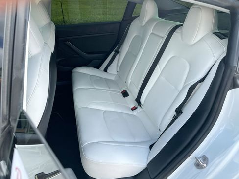 Used 2021 Tesla Model 3 Performance AWD/4WD image 23