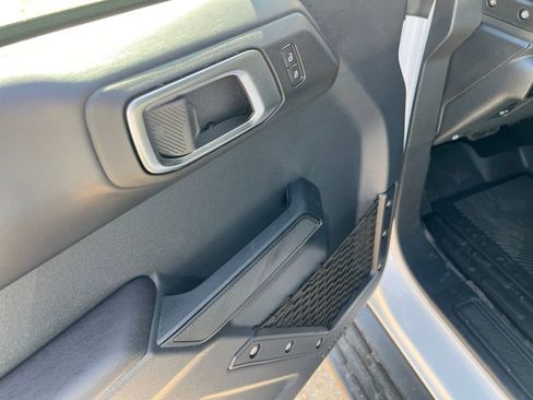 New 2025 Ford Bronco Outer Banks image 12