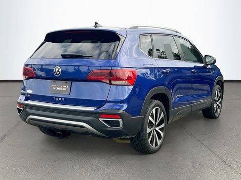 Used 2024 Volkswagen Taos SE FWD image 7