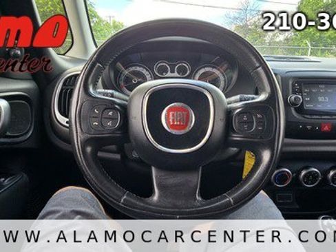 Used 2017 FIAT 500L Pop image 37