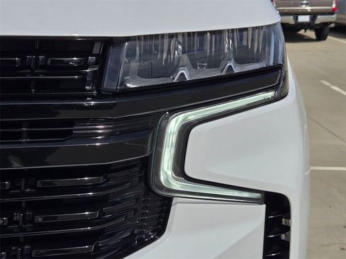 Used 2024 Chevrolet Suburban RST w/ Luxury Package image 37