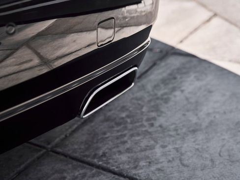 Used 2014 Rolls-Royce Ghost RWD image 14