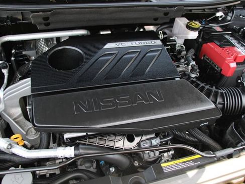 Used 2024 Nissan Rogue SV AWD/4WD image 34