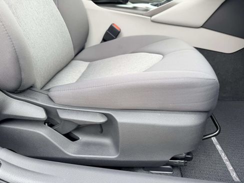 Certified 2022 Toyota Camry LE FWD image 12