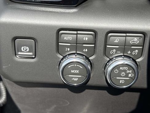 New 2026 GMC Sierra 1500 AT4X AWD/4WD image 26