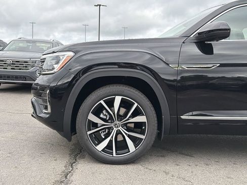 New 2026 Volkswagen Atlas Cross Sport SEL Premium R-Line AWD/4WD image 9