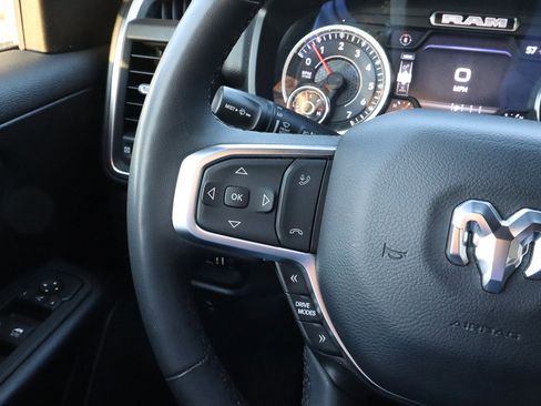 Used 2025 RAM 1500 Big Horn image 32