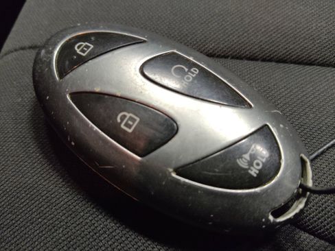Used 2024 Hyundai Elantra SEL FWD image 32