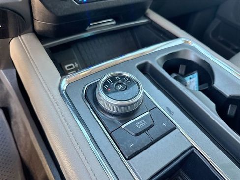 Certified 2018 Ford Expedition Max XLT w/ Equipment Group 202A image 26