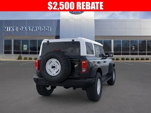 New 2025 Ford Bronco Heritage Edition image 8