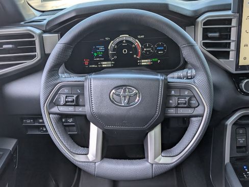 Used 2026 Toyota Sequoia Limited AWD/4WD image 27