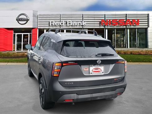 Certified 2025 Nissan Kicks SR w/ Illumination Package image 5