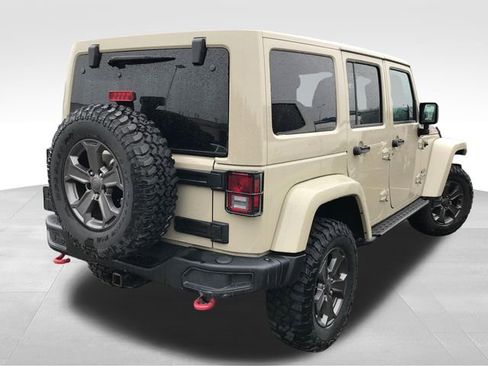 Used 2017 Jeep Wrangler Unlimited Rubicon image 2