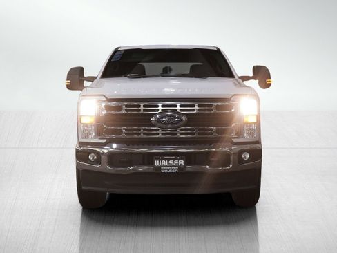 Used 2024 Ford F250 XLT image 8