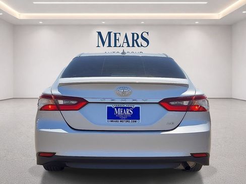 Used 2023 Toyota Camry LE FWD image 4