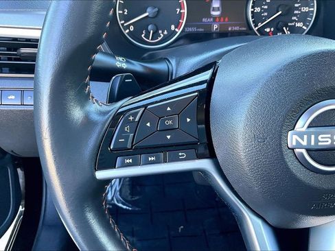 Used 2025 Nissan Altima 2.5 SR image 17