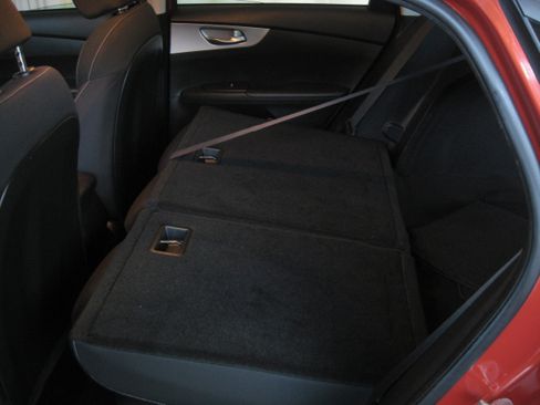 Used 2023 Kia Forte LXS image 17