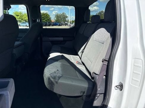 Used 2023 Ford F250 XLT w/ FX4 Off-Road Package AWD/4WD image 12
