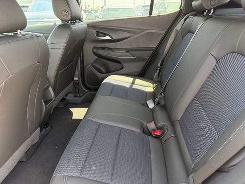 Used 2026 Buick Envista Preferred w/ Convenience I Package FWD image 9