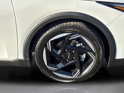 New 2025 Kia K4 EX image 9