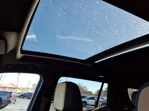 New 2026 Chevrolet Equinox ACTIV w/ Convenience Package III image 11