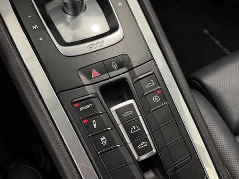 Certified 2017 Porsche 911 Carrera image 36