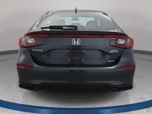 Certified 2025 Honda Civic Sport Touring image 6