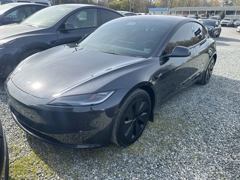 Used 2024 Tesla Model 3 Long Range image 1