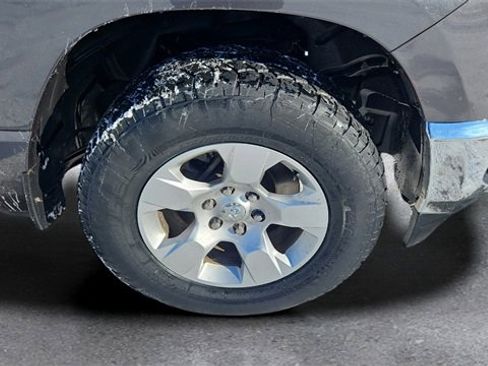 Used 2019 RAM 1500 Big Horn image 17