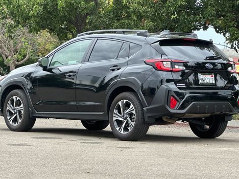 Used 2024 Subaru Crosstrek 2.0i Premium AWD/4WD image 6