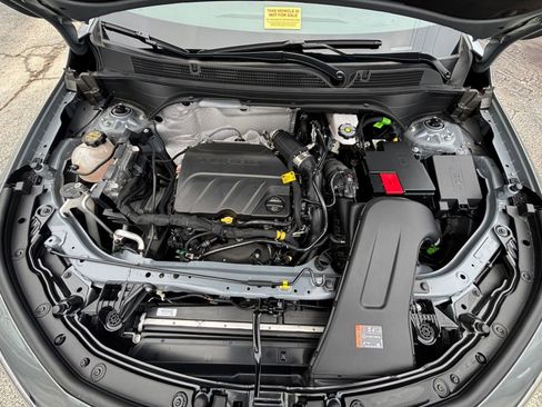 Used 2025 Buick Envista Sport Touring image 32