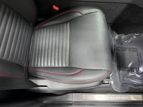 Used 2022 Land Rover Discovery Sport S R-Dynamic image 19