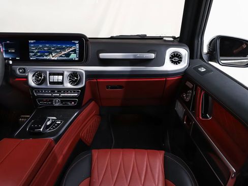 Certified 2024 Mercedes-Benz G 63 AMG 4MATIC image 18