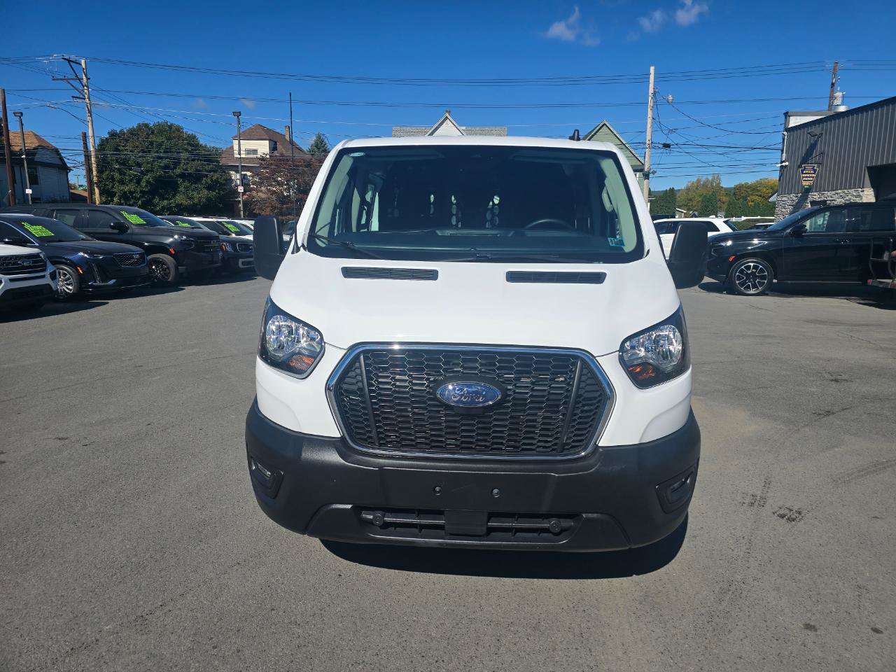 Used 2025 Ford Transit 250 Low Roof w/ Exterior Upgrade Package RWD image 17