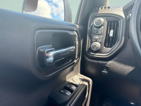 Used 2024 Chevrolet Silverado 1500 Custom w/ Rally Edition AWD/4WD image 7