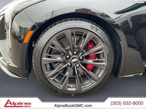 Used 2025 Cadillac CT5 V Blackwing w/ Parking Package image 14