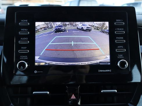 Used 2024 Toyota Camry SE image 21