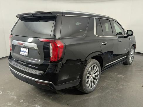 Used 2023 GMC Yukon Denali w/ Denali Reserve Package image 7