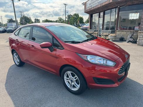 Used 2019 Ford Fiesta SE FWD image 18