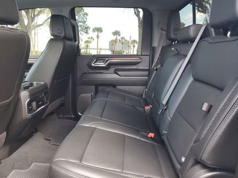 Used 2024 GMC Sierra 2500 Denali w/ Denali Reserve Package image 11