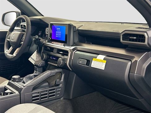 New 2026 Toyota 4Runner SR5 image 25