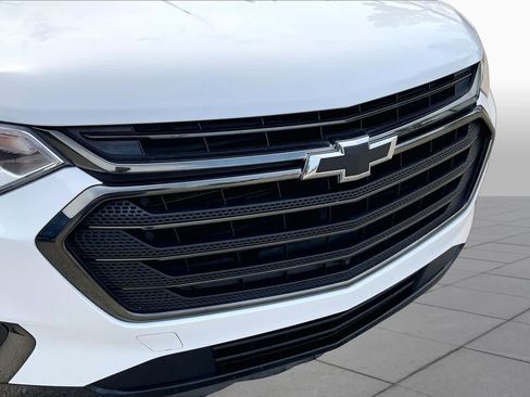 Used 2018 Chevrolet Traverse Premier w/ Redline Edition AWD/4WD image 30