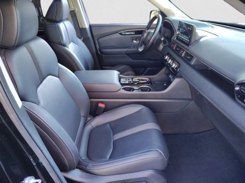 Used 2023 Honda Pilot Touring image 22