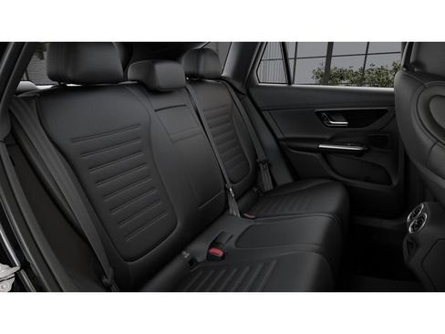 New 2026 Mercedes-Benz GLC 300 4MATIC image 5