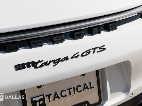 Used 2022 Porsche 911 Targa 4 GTS image 17