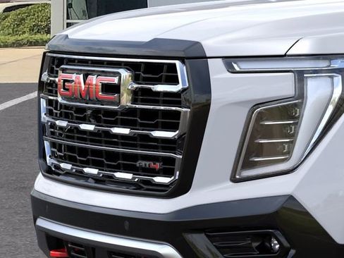 New 2026 GMC Yukon AT4 w/ AT4 Preferred Package AWD/4WD image 13